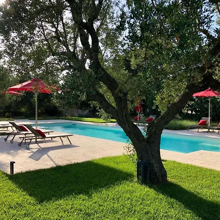 Country house Masseria Li Reni