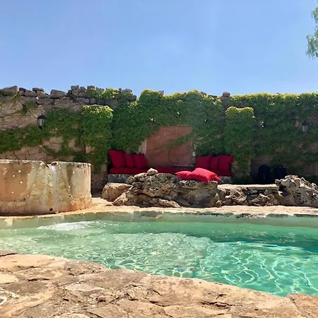 Country house Masseria Li Reni