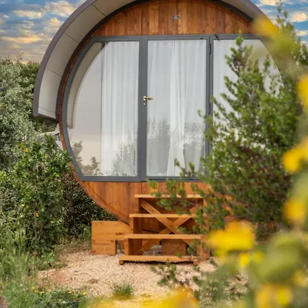 Country house Masseria Li Reni